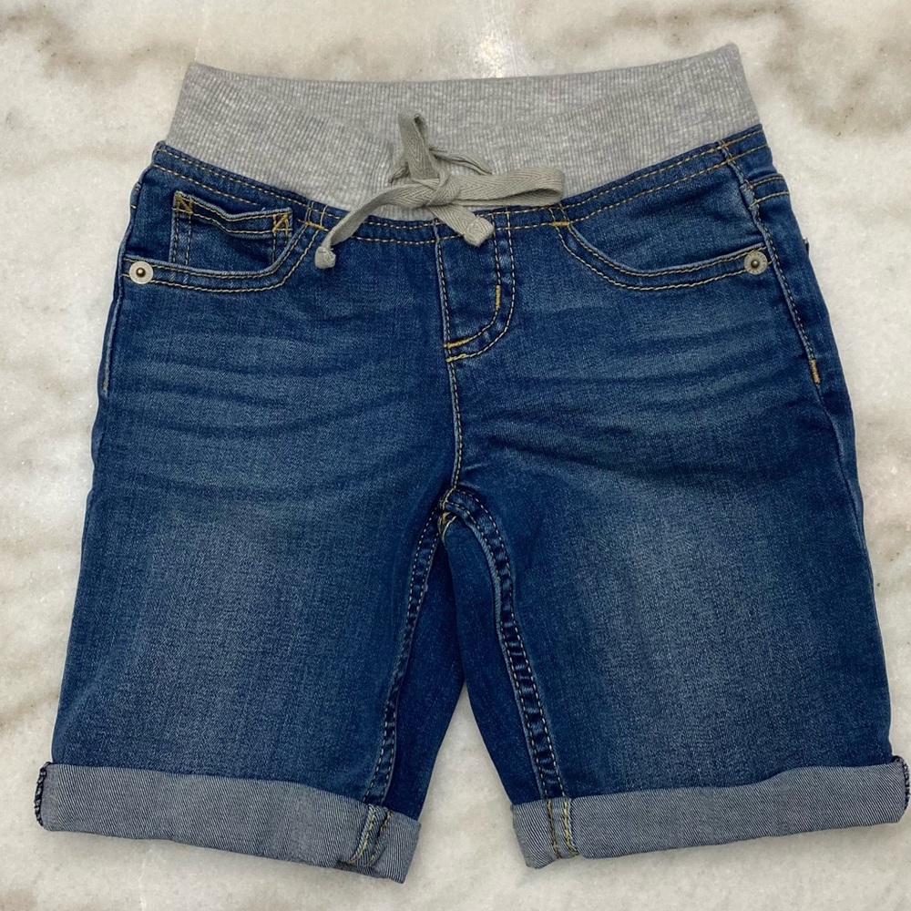 EUC Girls Cuffed Jean Shorts
